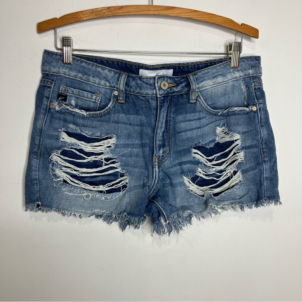 Kancan distressed jean shorts raw hem women's size 9/28 trendy casual shortie